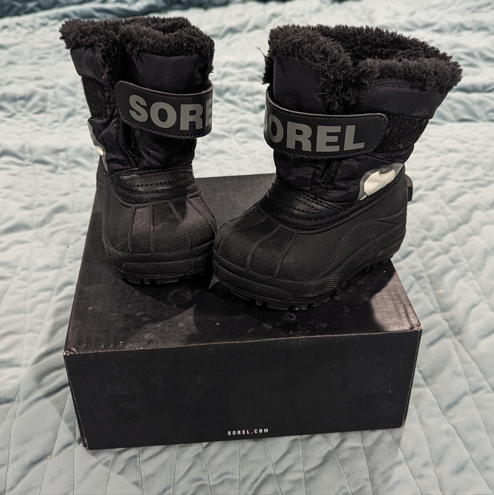 Sorel toddler boots